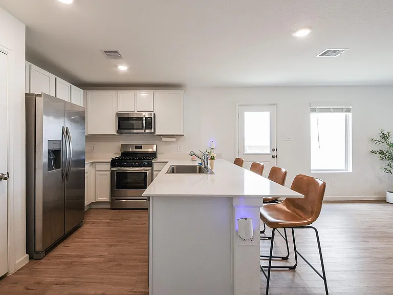 2728 Cadiz Bay Dr — Photo 15