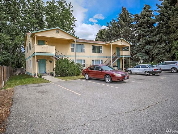 Income producing income property, Four spacious updated units