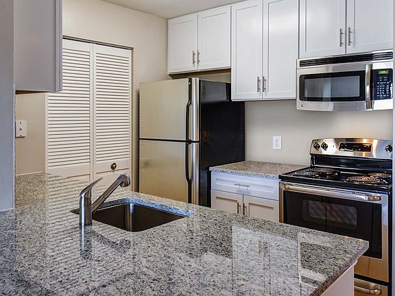 Renovated kitchens with premium finishes are available for upgrade. Ask the leasing team for more details.