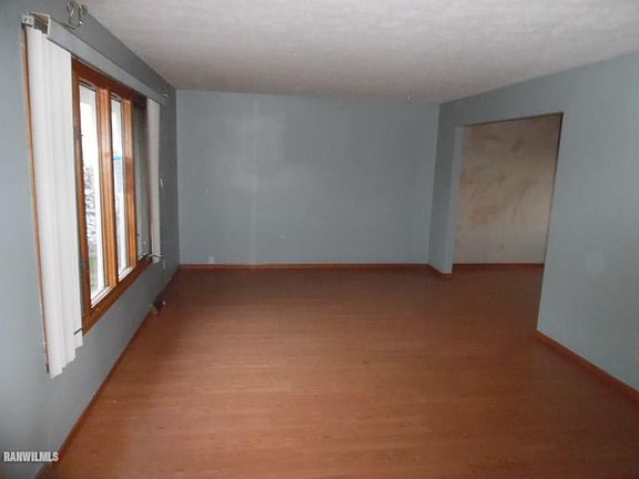 3rd image of 6452 Sawgrass Dr
