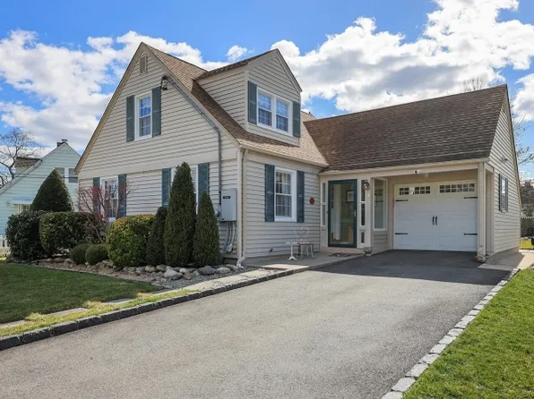 7 Mohawk Dr, Cranford Twp., NJ 07016