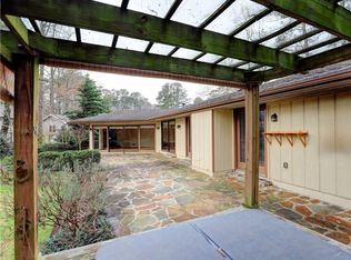 3771 Greenview Dr, Marietta, GA 30068