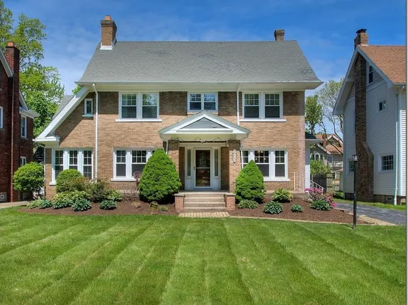 3003 Washington Blvd, Cleveland Heights, OH 44118