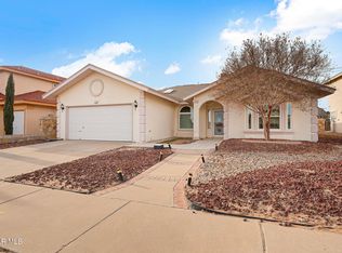 2153 Sun Country Dr, El Paso, TX 79938
