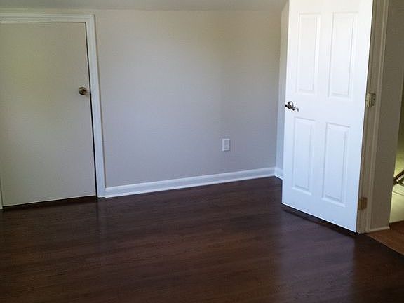 Second upstairs bedroom