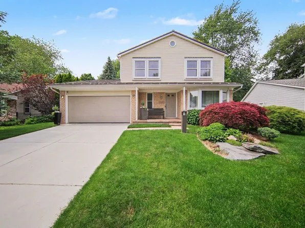 7949 Faircrest Dr, Ypsilanti, MI 48197