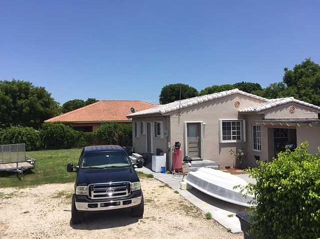 2nd image of 183 NW 16th St