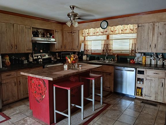 5th image of 3310 Austin Ln