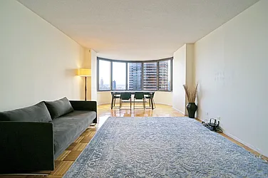 Rented by Level Group