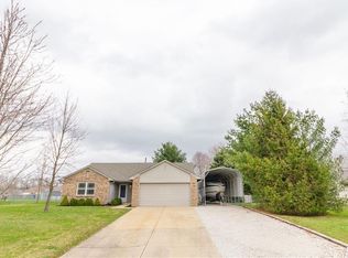 2409 S Brandywine Ln, Greenfield, IN 46140