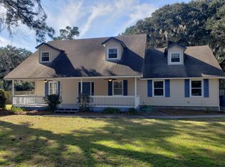 527 Mill Hill Rd, Richmond Hill, GA 31324