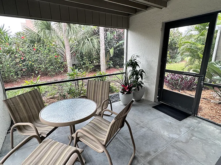 100 Coral Way E #5 — Photo 19