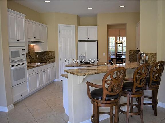 4th image of 4425 San Cascina St