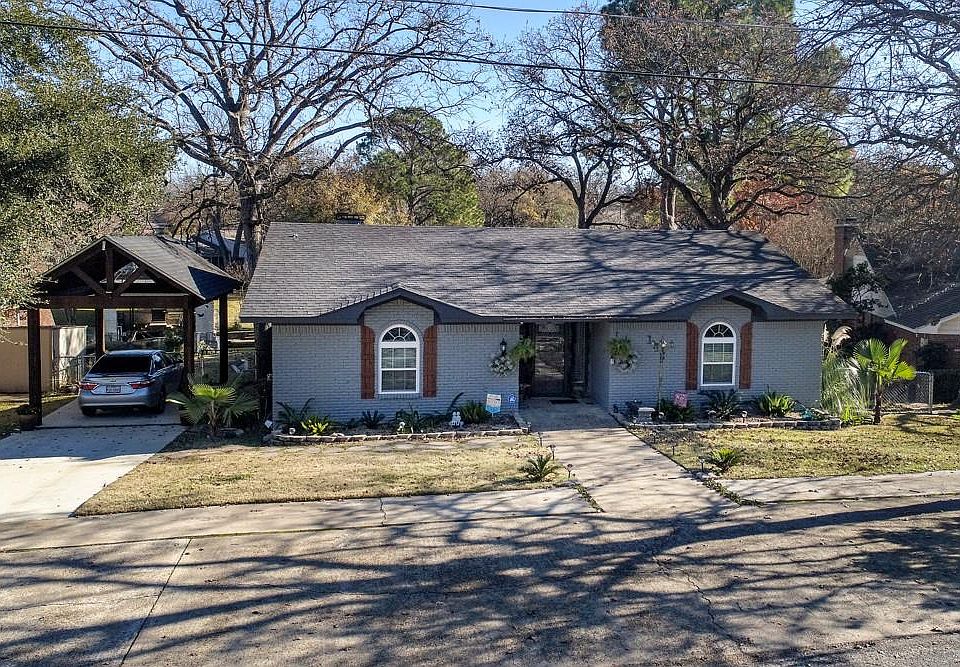 1st image of 148 Guadalupe Dr