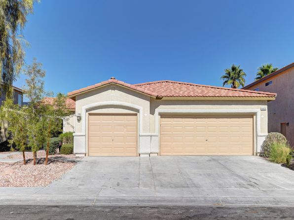 6425 Night Owl Bluff Ave