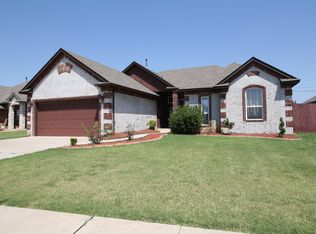 16628 Valderama Way, Edmond, OK 73012