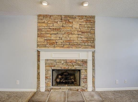 5th image of 1397 Ambleside Dr