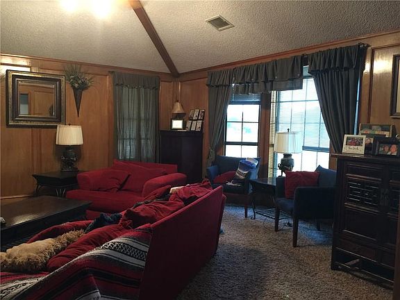4th image of 3421 Shoreside Dr