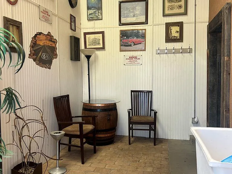 1501 N Texas Ave #C — Photo 17