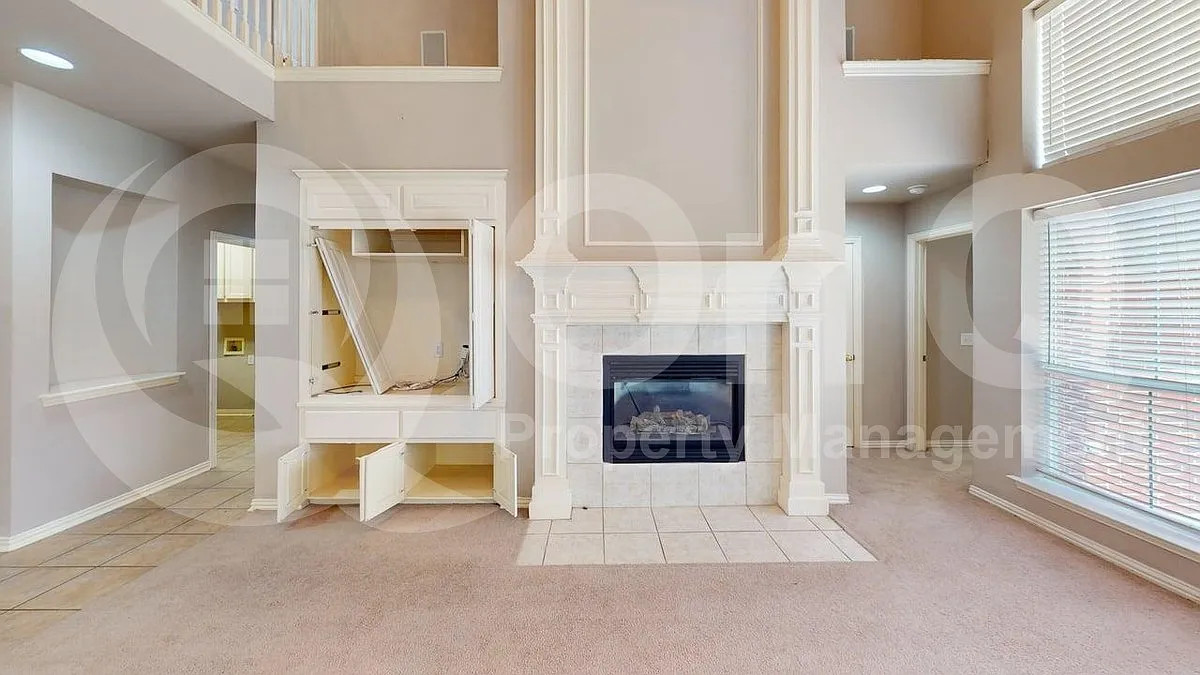4 bed, 3.0 bath, 2882 sqft, $3,300 — Photo 4