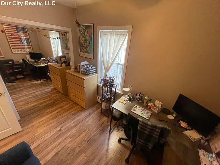89 Kinsman St #2 — Photo 6