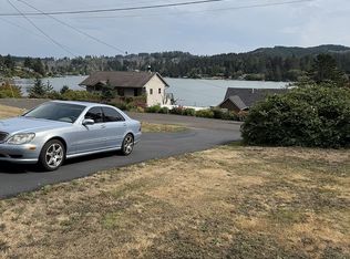 NE Johns Loop, Neotsu, OR 97364