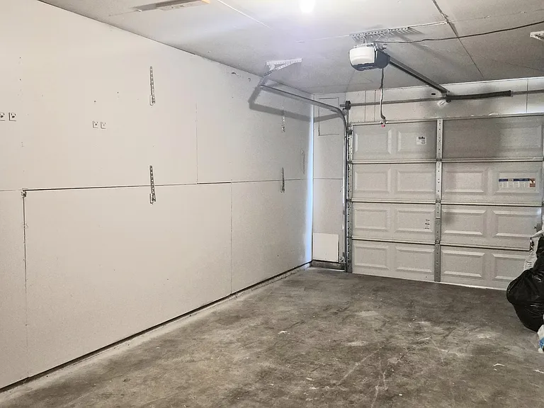 1701 San Rafael St — Photo 24