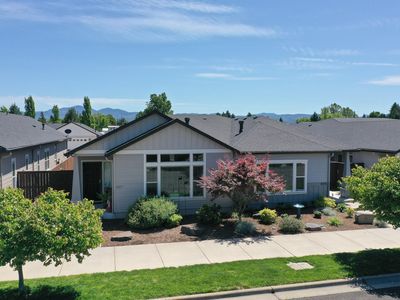 447 S Haskell St, Central Point, OR, 97502