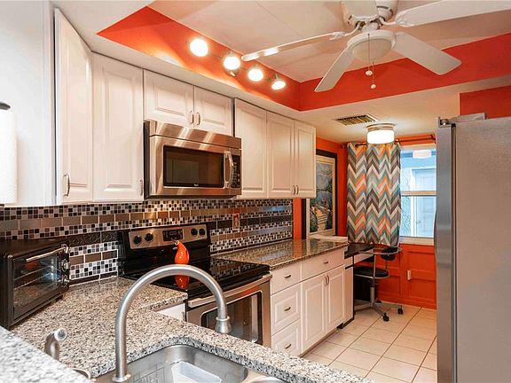 2nd image of 9639 GREENSKEEPER DRIVE #9639