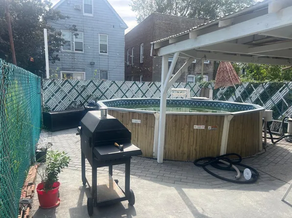 102 West 48th Street image 19 of 20