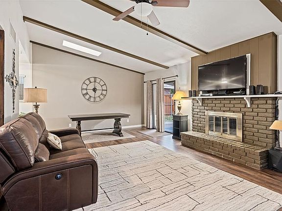 2nd image of 3456 Livingston Ln