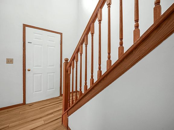 5th image of 7548 Ladywell Ct