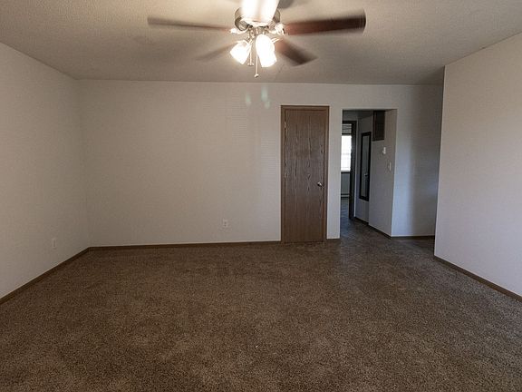 3rd image of 3601 Greeley Dr #3601