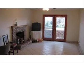 895 Ventura Dr photo 1