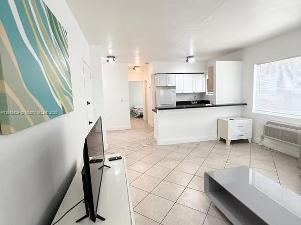 8011 Abbott Ave APT 4