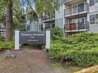 14334 126th Avenue NE #B202, Kirkland, WA, 98034