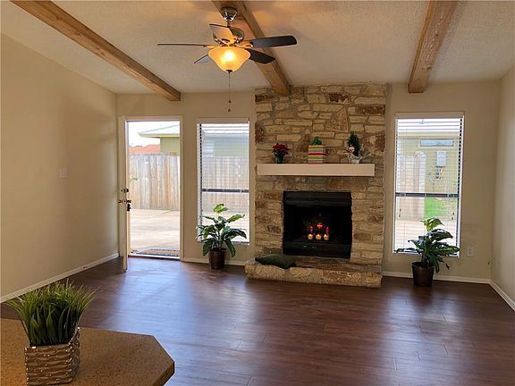 4th image of 2102 Conestoga Trl #B