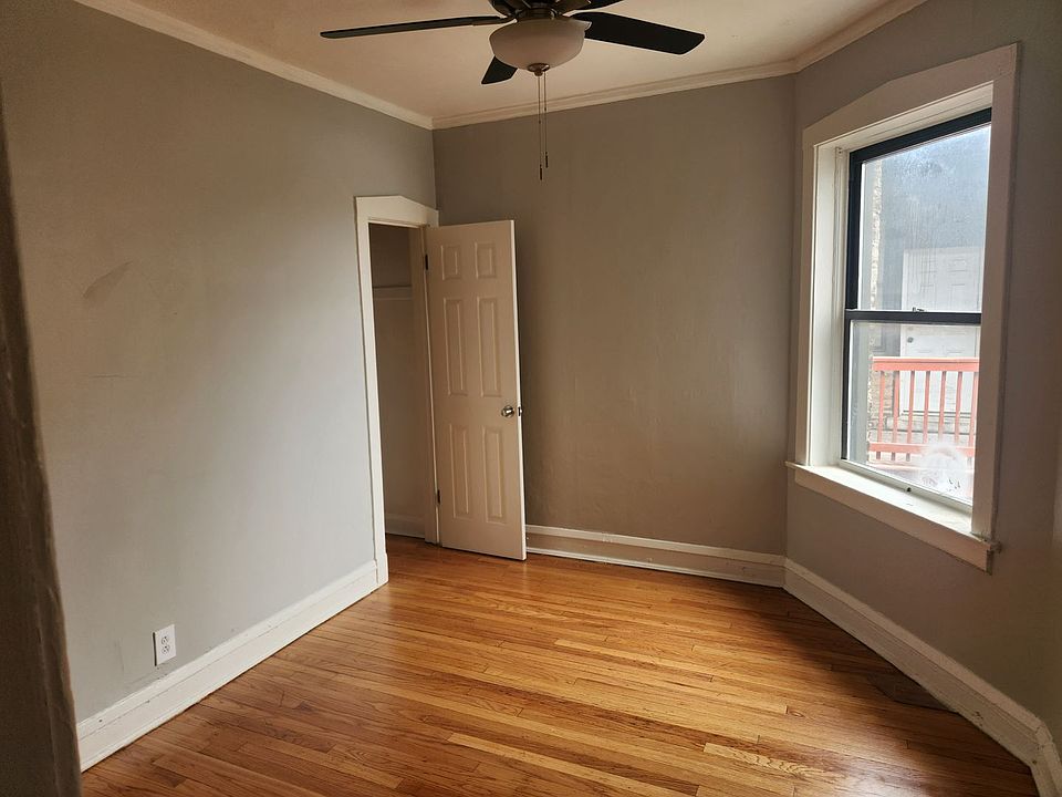 2nd image of 505 S Lockwood Ave APT 1