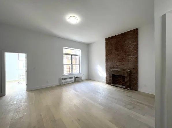 342 West 88th Street image 1 of 6