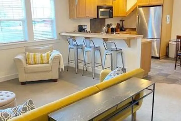 1469 Newport Ave #2 — Photo 8