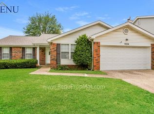 1029 Patience Dr, Florissant, MO