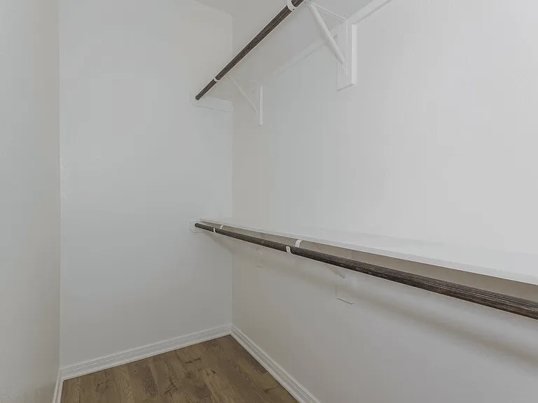16426 Honeysuckle Hill Dr — Photo 16