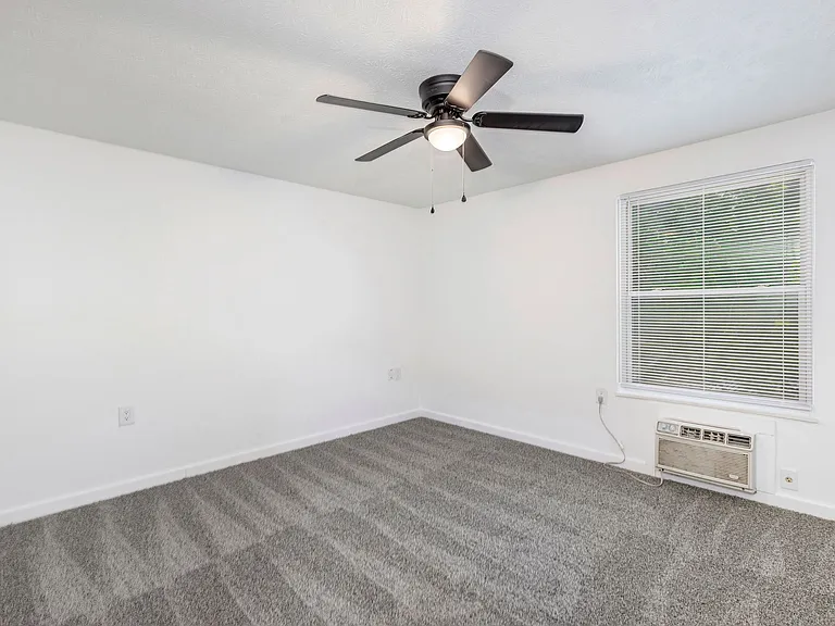 ORVILLE APARTMENTS — Photo 15
