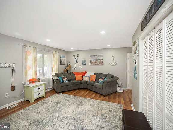 5th image of 3003 McKinney Blvd