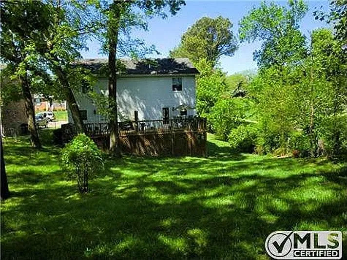 1516 Watercress Drive — Photo 1