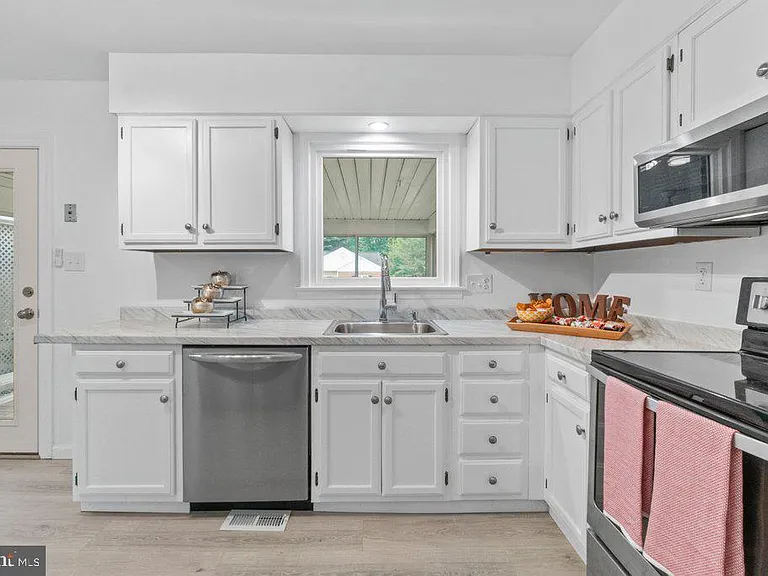 322 Harlan Sq #A-2 — Photo 16