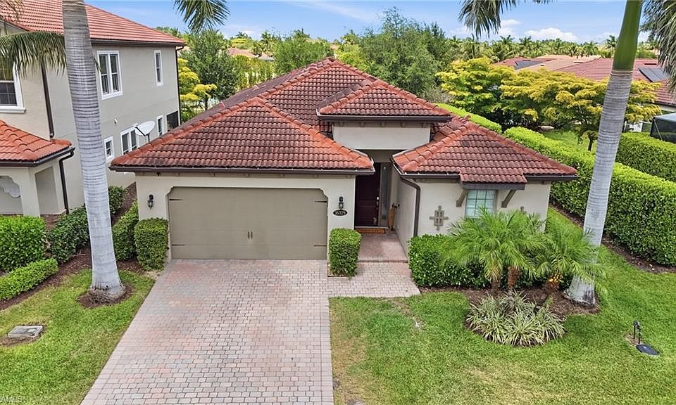 1st image of 16329 Aberdeen WAY