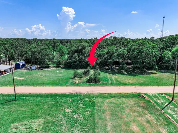 Lakewood Rd, Trinidad, TX 75163