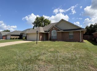7717 S 25th St, Fort Smith, AR 72908