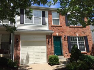 431 Summit Tree Ct, Fenton, MO 63026